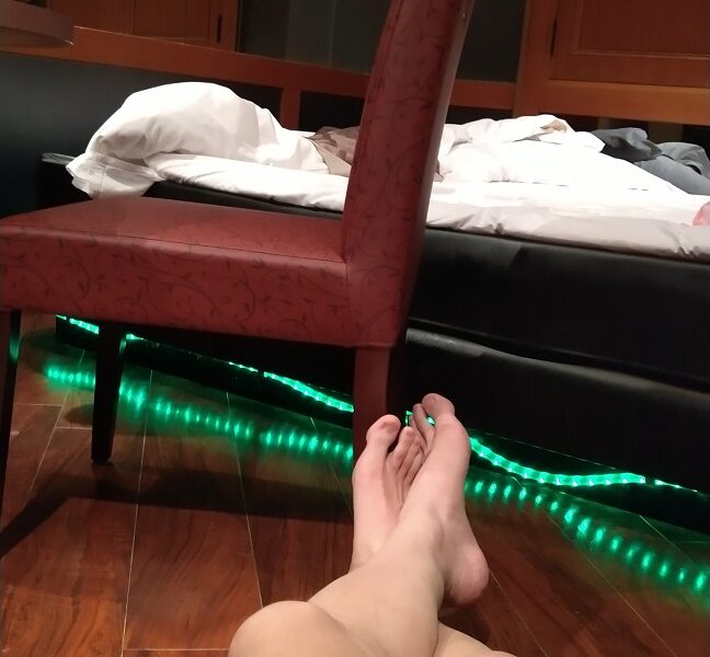 鶯谷のラブホテルに行き、デリヘルを呼びますた💖